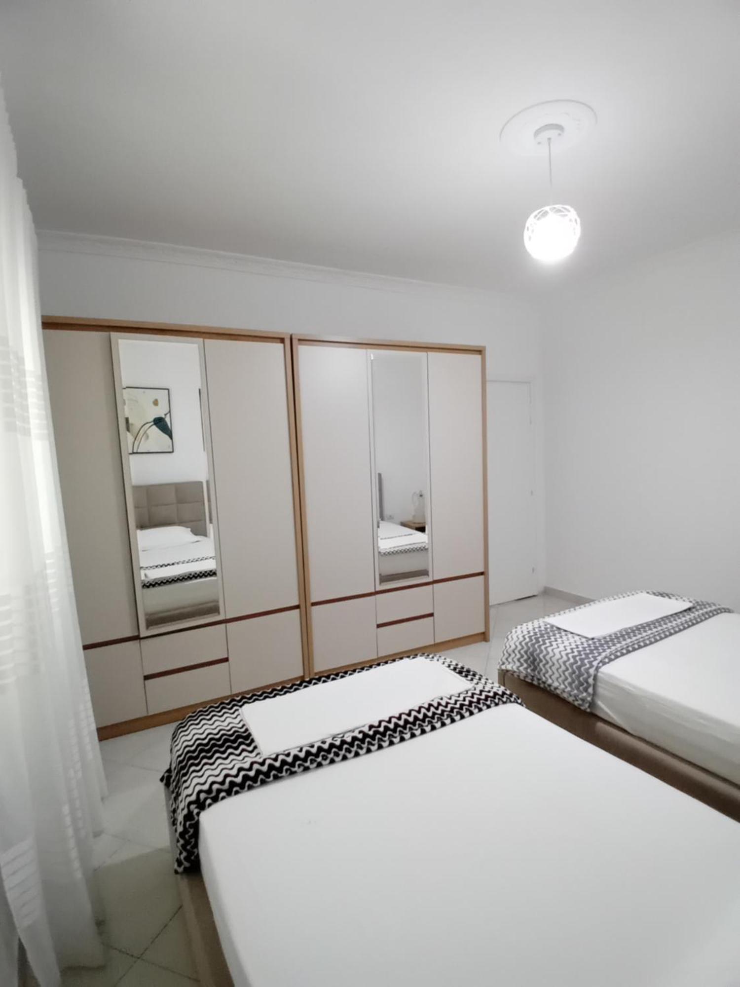Luxury Appartament Lungomare Wlora Zewnętrze zdjęcie
